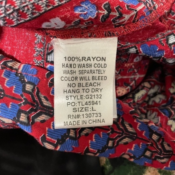 Umgee Women’s Maci Dress Large Red Blue Floral Bohemian Contemporary Cottagecore - Picture 8 of 12